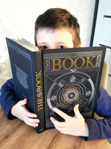 Книга, которая создаст новый мир. The Book - книга для тех, кто не перестает удивляться.