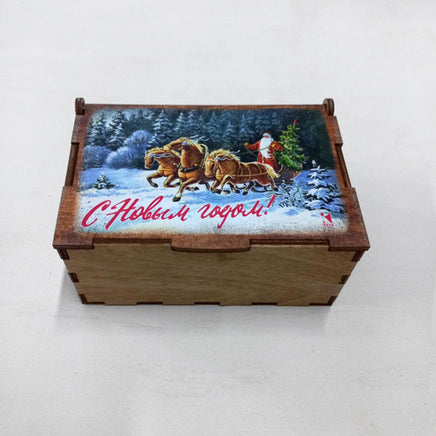 Зарубин В. С новым годом! Флажки деревянные на елку. 10 штук в коробке Printed books Речь